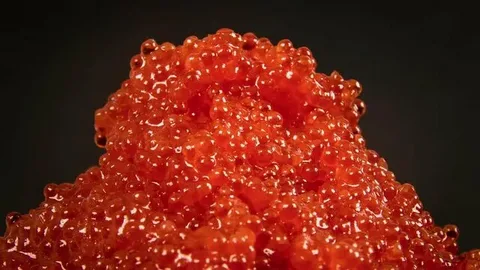 تصویر 3 از خاویار قرمز اصیل دریایی مجلسی درخشان چشم نواز